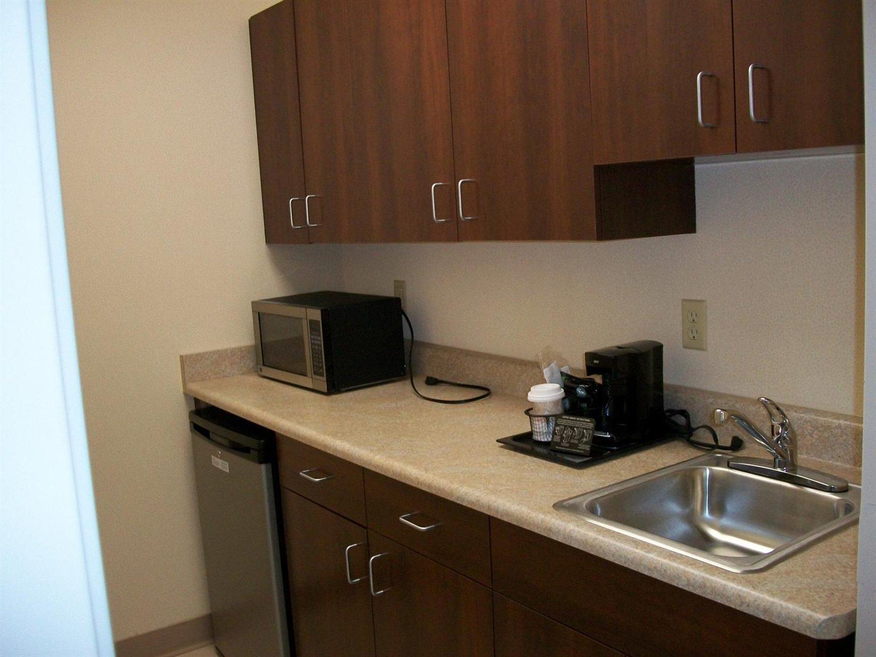 Quality Inn & Suites Prestonsburg Next To Mountain Arts Center Buitenkant foto